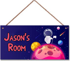 Personalized Universe Sign Aerospace Stars Themed For Kids Room Door Art Decor For Little Man Cave,Custom Name Astronaut Wall Decor Decorative Plate for Boys Girls Bedroom