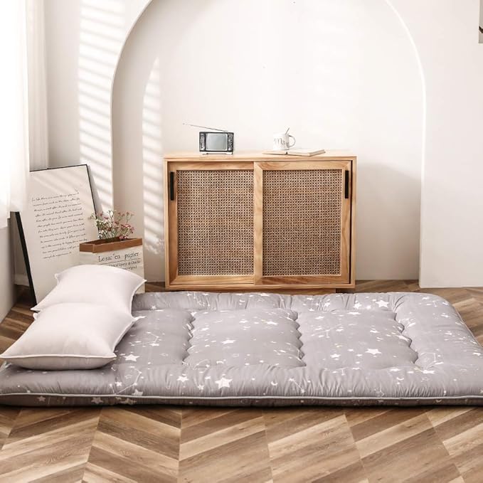 MAXYOYO Grey Constellation Japanese Floor Futon Mattress, Tatami Floor Mat Portable Camping Mattress Kids Sleeping Pad Foldable Roll Up Floor Lounger Couch Bed with Mattress Protector Queen Size