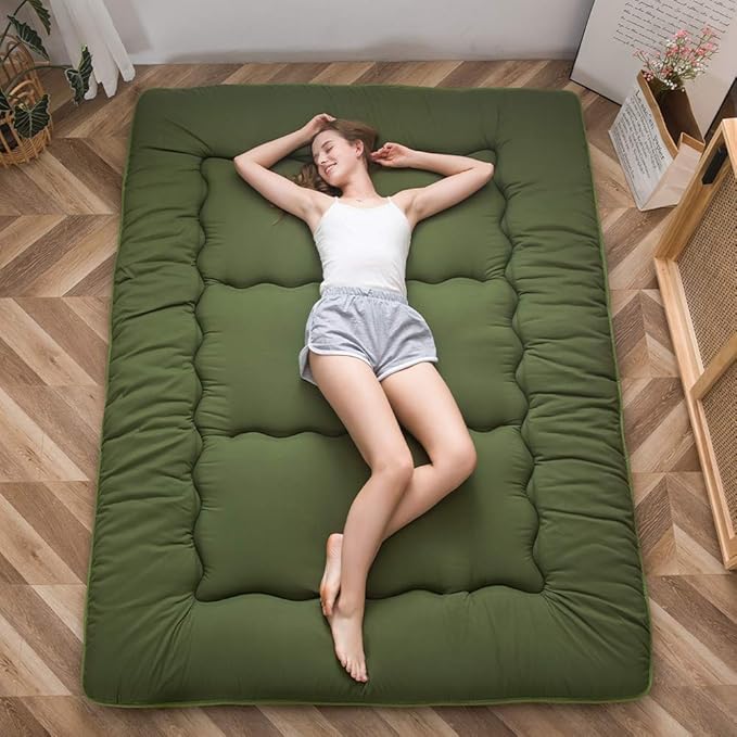 MAXYOYO Japanese Floor Mattress Futon Mattress Thicken Tatami Mat Sleeping Pad Roll Up Mattress Floor Lounger Bed Folding Couch Bed Mattress Pad for Guest Room, Green, Queen
