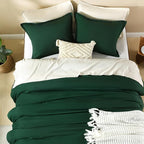 Litanika Comforters Emerald Green Oversized Queen Size, 3 Pieces Lightweight Solid Bedding Comforter Set, All Season Fluffy Bed Set (98x98In Comforter & 2 Pillowcases)