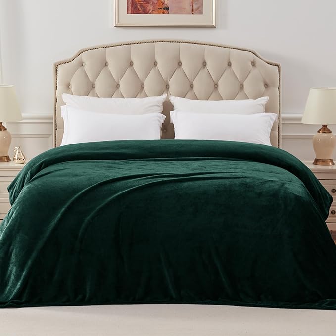 Exclusivo Mezcla Fleece Blanket King Size for Bed, Super Soft and Warm, All Season Use, Cozy, Plush, Lightweight, 90x104 Inches, Forest Green