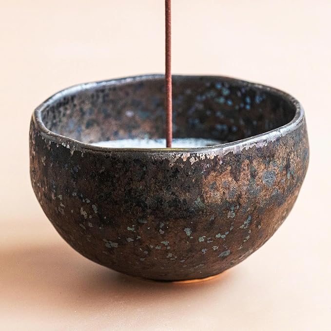 Asayu Japan Incense Burner Kit with Grey Incense Ash (50 g) and Incense Bowl, 100% Zen Made in Japan, Japanese Ceramic Incense Holder with Sand Set for Incense Sticks and Resin