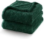 Exclusivo Mezcla Plush Fuzzy Fleece Bed Blanket Twin Size, Super Soft, Fluffy and Warm Blankets, Suitable for All Seasons (Forest Green, 90x66 Inches)