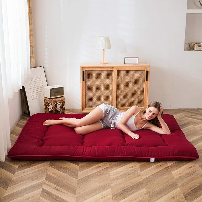 MAXYOYO Japanese Floor Mattress Futon Mattress, Thicken Sleeping Pad Foldable Roll Up Floor Futon for Adults Tatami Mat Dormitory Bed Lounger, Burgundy, Full Size