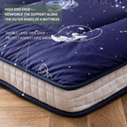 MAXYOYO Navy Space Adventure Futon Mattress, Japanese Floor Mattress Quilted Bed Mattress Topper, Extra Thick Folding Sleeping Pad Breathable Floor Lounger Guest Bed for Camping Couch, Full