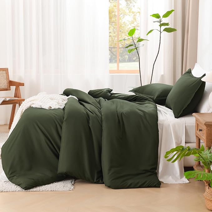 Litanika Oversized King Comforters Olive Green Super King Size, 3 Pieces Lightweight Solid Bedding Comforter Set, All Season Fluffy Bed Set (120x120In Comforter & 2 Pillowcases)
