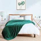 Walensee Fleece Blanket Plush Throw Fuzzy Lightweight (King Size 108x90 Emerald Green) Super Soft Microfiber Flannel Blankets for Couch, Bed, Sofa Ultra Luxurious Warm and Cozy for All Seasons