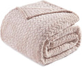 Exclusivo Mezcla Fleece Twin Size Blanket for Bed, 90x66 Inches Soft Cozy Jacquard Flannel Blankets, Lightweight Fuzzy Plush Warm for Winter, Camel