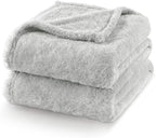 Exclusivo Mezcla Plush Fuzzy Fleece Bed Blanket King Size, Super Soft, Fluffy and Warm Blankets, Suitable for All Seasons (Light Grey, 90x104 Inches)