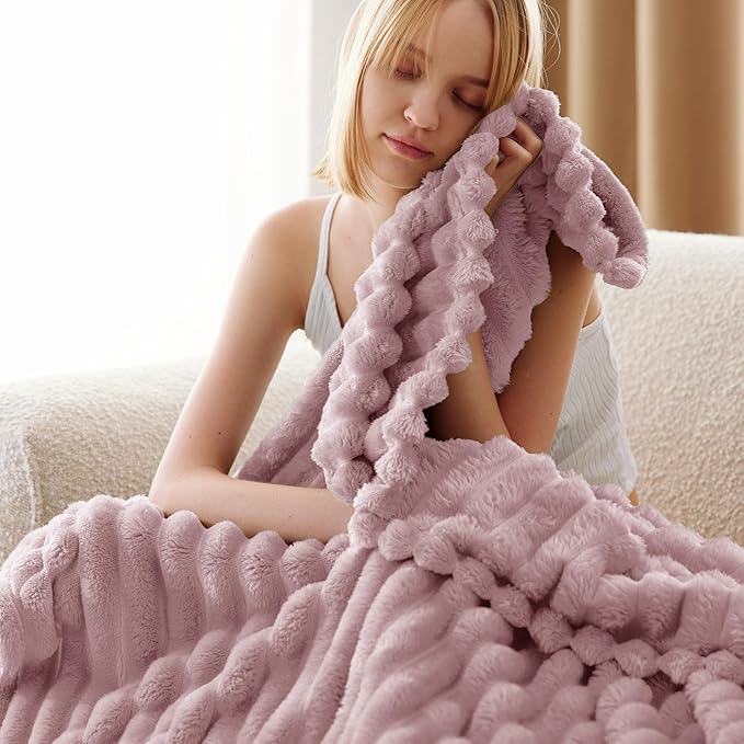 Bedsure GentleSoft Pink Twin XL Blanket for Bed - Cozy Soft Blankets for Women, Cute Small Fleece Throws for Girls, Birthday Gifts for Women Decor Gifts for Mom, 66x90 Inches