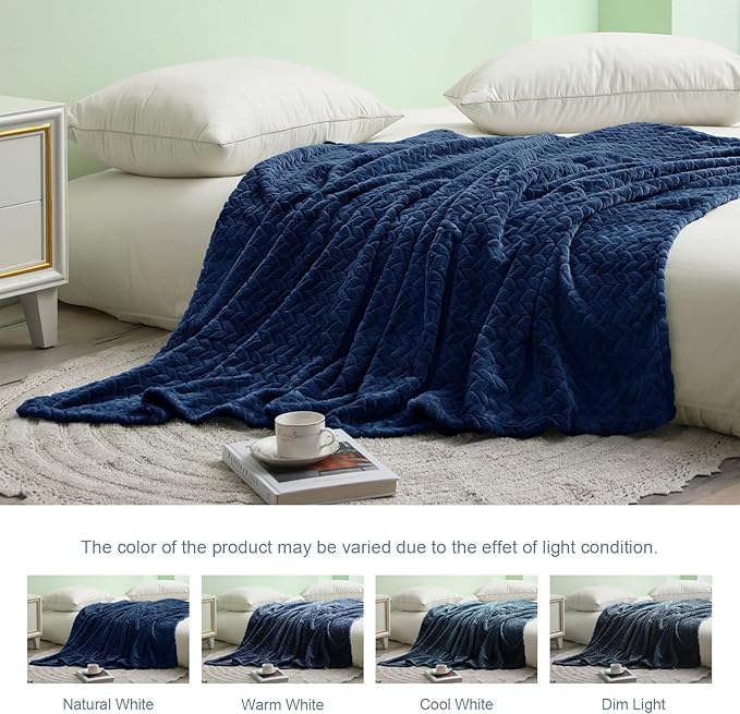 Exclusivo Mezcla Fleece King Size Blanket for Bed, 90x104 Inches Soft Cozy Jacquard Flannel Blankets, Lightweight Fuzzy Plush Warm for Winter, Navy Blue