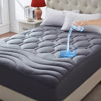 King Size Mattress Pad Waterproof, Cooling Mattress Topper Noiseless, Leak Proof Mattress Protector Deep Pocket Washable, Quilted Fitted Soft King Mattress Pad Cover (78x80 inch, Grey)