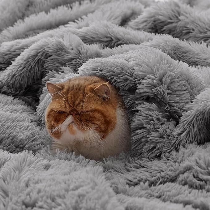 Bedsure GentleSoft Fluffy Grey King Size Blanket for Bed, Thick Soft Sherpa Faux Fur Fleece Bedding Fuzzy Plush Winter Warm Heavy Big Large King Blanket, Cozy Grey Gifts for Men Women, 108x90