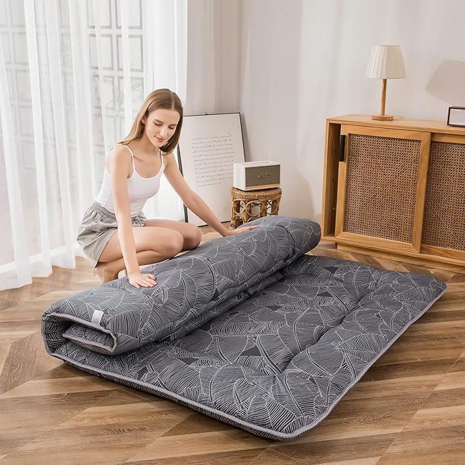MAXYOYO Black Leaf Printed Japanese Futon Floor Mattress, Thicken Sleeping Pad Floor Bed Roll Up Camping Guest Mattress Folding Couch Bed, Queen Size