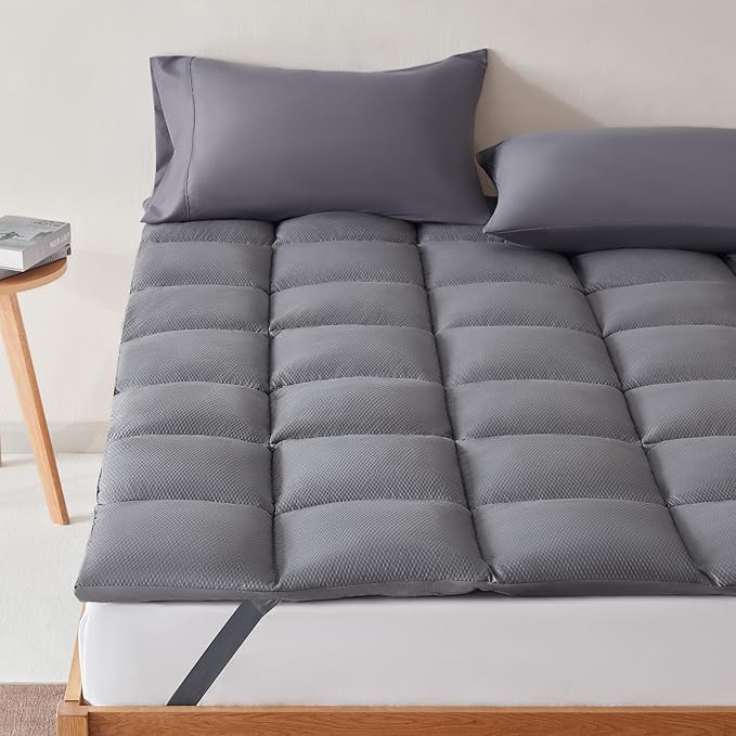 SLEEP ZONE Cooling Mattress Topper King Size Quilted Fitted Mattress Pad Cover, Soft Fluffy Down Alternative Pillow Top Bed Topper Deep Pocket 8-21 Inch (Grey, King)