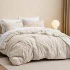 Bedsure Oversized King Comforter Set - Beige Comforter, Boho Tufted Shabby Chic Bedding, 3 Pieces Vintage Farmhouse Bed Set for All Seasons, Fluffy Soft Bedding with 2 Pillow Shams