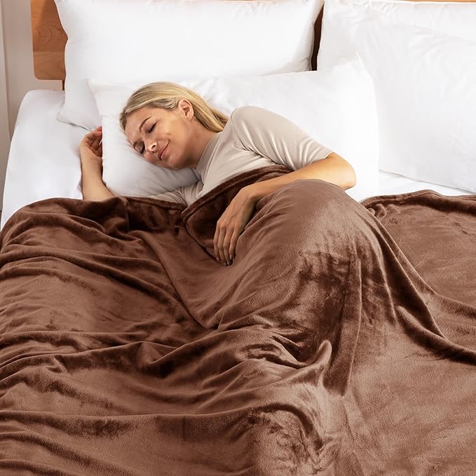 Exclusivo Mezcla Fleece Blanket King Size for Bed, Super Soft and Warm, All Season Use, Cozy, Plush, Lightweight, 90x104 Inches, Brown
