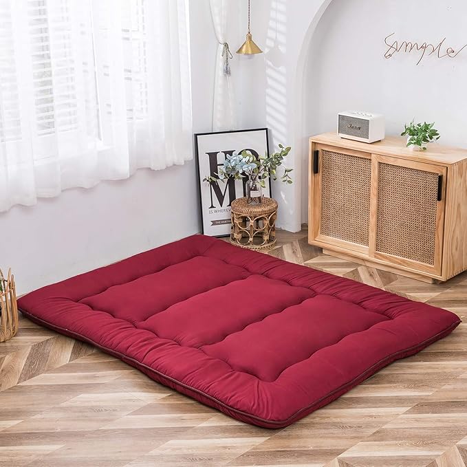 MAXYOYO Japanese Floor Mattress Futon Mattress, Thicken Sleeping Pad Foldable Roll Up Floor Futon for Adults Tatami Mat Dormitory Bed Lounger, Burgundy, Full Size