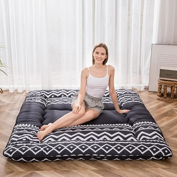MAXYOYO Japanese Floor Futon Mattress - Thicken Sleeping Pad, Roll Up Floor Lounger Bed, Camping and Guest Room Pad, Thick Soft and Comfortable, Black Stripe, Queen Size
