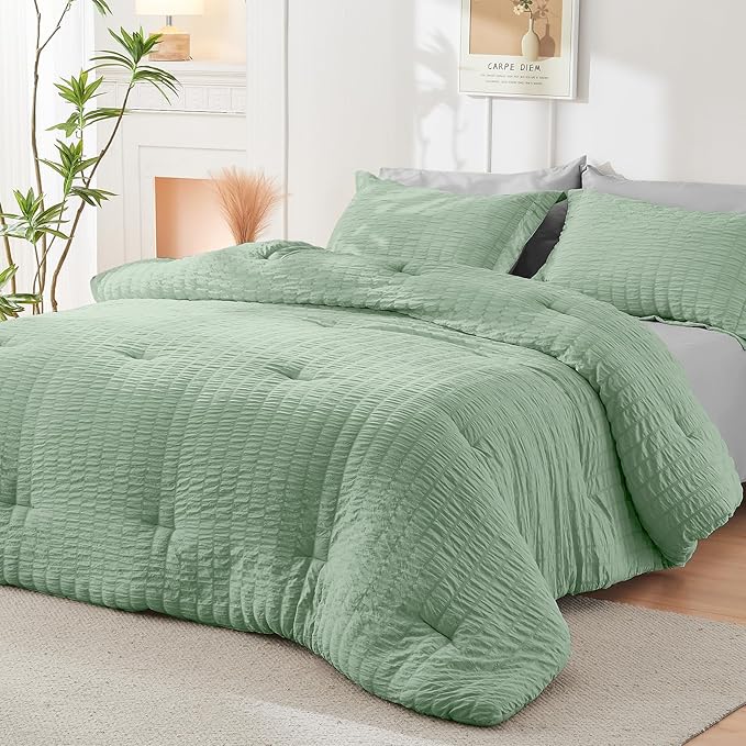 HYMOKEGE Sage Green/Light Grey King Size Comforter Set Seersucker 7 Pieces, All Season Luxury Bed in a Bag for Bedroom, Bedding Set with Comforter, Sheets, Pillowcases & Shams