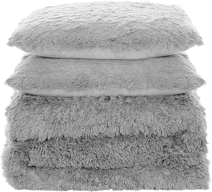 Queen Luxury Faux Fur Comforter Set - Soft & Breathable 7-Piece Bedding Collection - 1 Comforter, 1 Fitted Sheet, 1 Flat, 2 Pillowcases, 2 Pillow Shams - Deep Pocket - Premium Quality, Silver