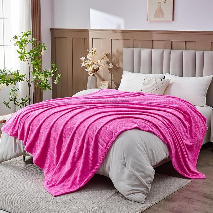 NEWCOSPLAY Super Soft King Blanket Hot Pink Premium Silky Flannel Fleece Leaves Pattern Lightweight Bed Blanket All Season Use (Hot Pink, King(90"x110"))