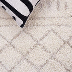 SAFAVIEH Arizona Shag Collection 6'7" Round Ivory/Beige ASG741A Moroccan Non-Shedding Living Room Bedroom Dining Room Entryway Plush 1.6-inch Thick Area Rug