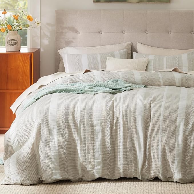 Bedsure Waffle Weave Duvet Cover Queen - 100% Cotton Boho Duvet Cover with 2 Pillowcases - Linen Color Textured Comforter Cover with Zipper Closure (Queen, 90"x90")