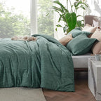 Bedsure King Size Comforter Set - Emerald Green Soft Bedding for All Seasons, Cationic Dyed Bed Set, 3 Pieces, 1 King Size Comforter (104"x90") and 2 Pillow Shams (20"x36"+2")