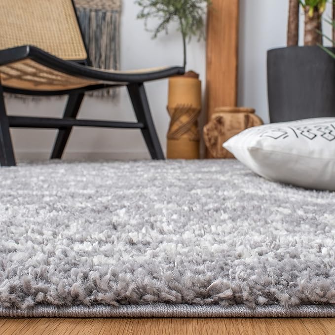 SAFAVIEH Arizona Shag Collection Area Rug - 5'1" Square, Grey & Ivory, Moroccan Design, Non-Shedding & Easy Care, 1.6-inch Thick Ideal for High Traffic Areas in Living Room, Bedroom (ASG741G)