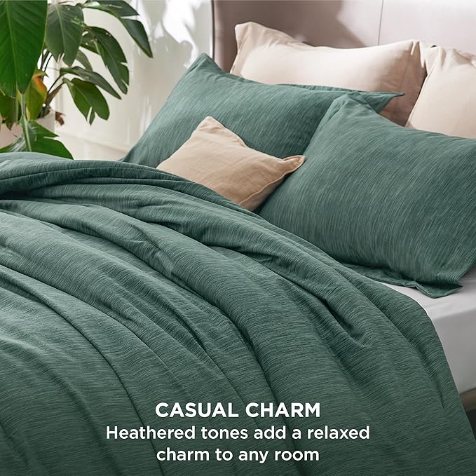 Bedsure Full Comforter Set - Emerald Green Soft Bedding for All Seasons, Cationic Dyed Bed Set, 3 Pieces, 1 Full Size Comforter (82"x86") and 2 Pillow Shams (20"x26"+2")