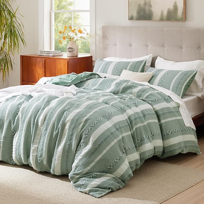 Bedsure Waffle Weave Duvet Cover King - 100% Cotton Boho Duvet Cover with 2 Pillowcases - Green Textured Comforter Cover with Zipper Closure (King, 104"x90")