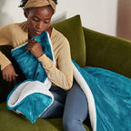 Bedsure GentleSoft Sherpa Fleece Throw Blanket for Couch - Thick and Warm Throw for Women and Men, Soft Fuzzy Plush Blanket for Winter, Teal, 50x60 Inches