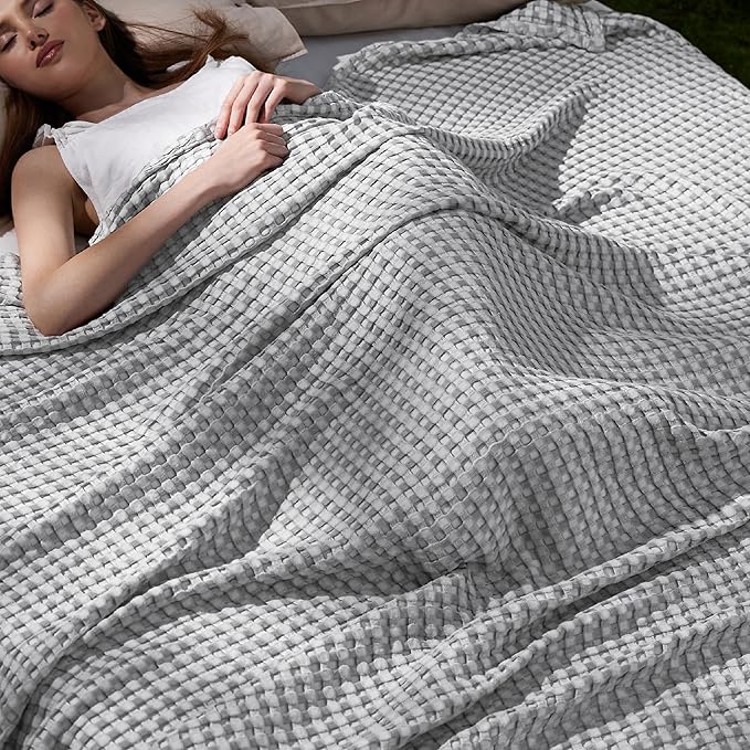 Bedsure Cooling Cotton Waffle Full Size Blanket - Lightweight Breathable Blanket of Rayon Derived from Bamboo for Hot Sleepers, Luxury Throws for Bed, Couch and Sofa, Grey, 80x90 Inches