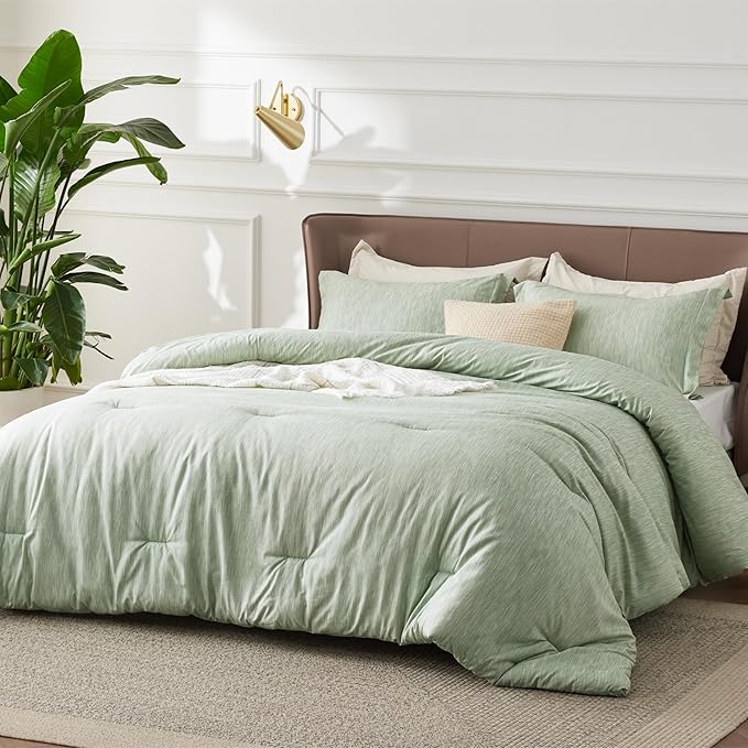 Bedsure King Size Comforter Set - Celadon Green Soft Bedding for All Seasons, Cationic Dyed Bed Set, 3 Pieces, 1 King Size Comforter (104"x90") and 2 Pillow Shams (20"x36"+2")